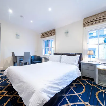 Hyde Park Rooms & Apartments